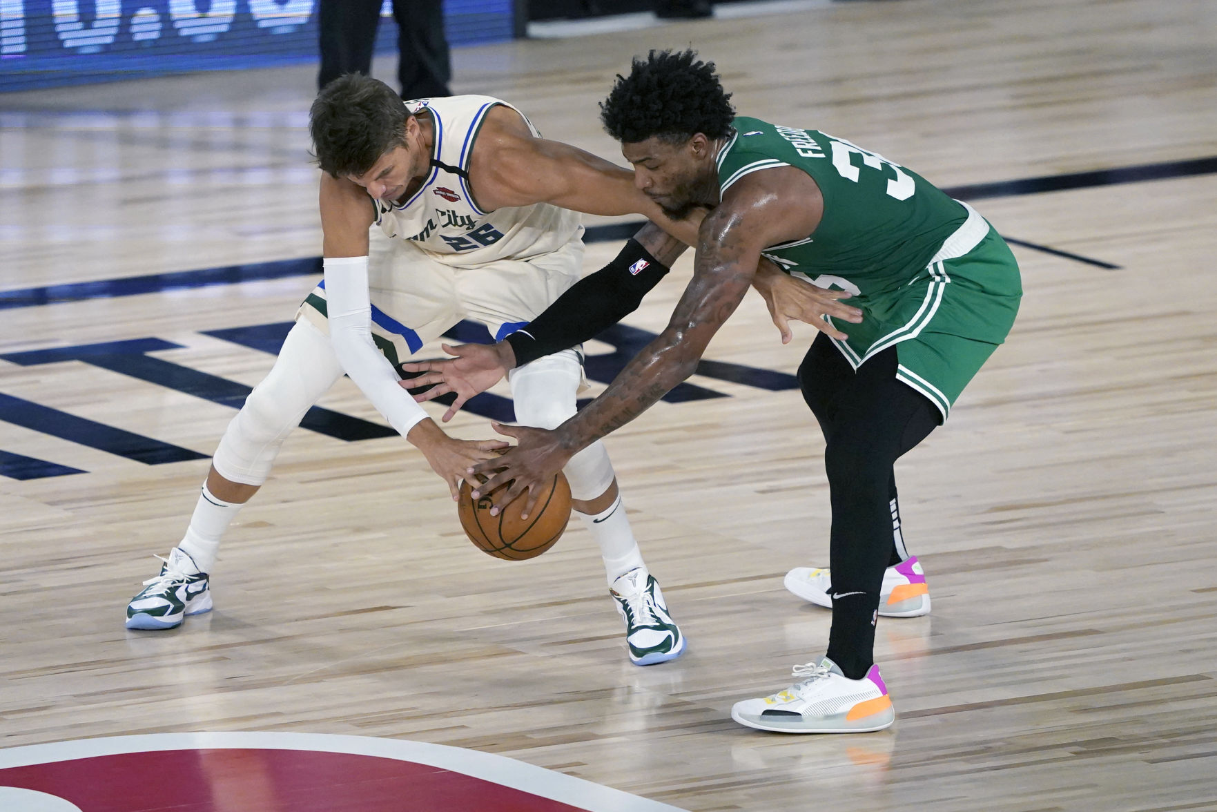 Bucks 119, Celtics 112